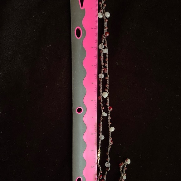 String beaded necklace or bracelet.Very versatile - Picture 4 of 4